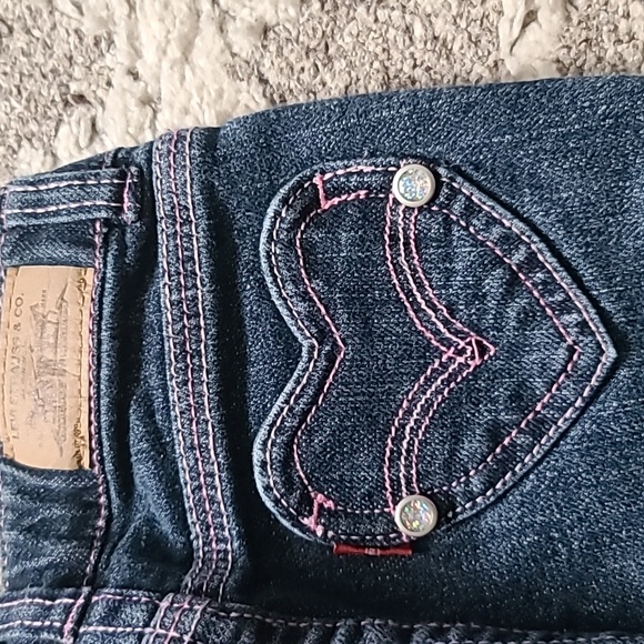 4 for $28 - Levi's Girls 3T Blue Boot Cut Adjustable Jeans - Picture 3 of 4